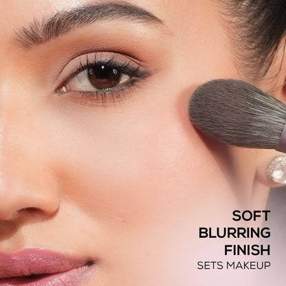 RENEE Bollywood Filter Pore Blurring Loose Powder For Face With Matte Finish